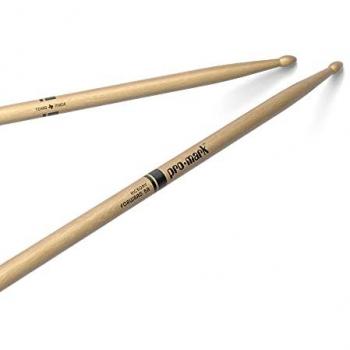 Promark Classic Forward con punta de nogal 5A