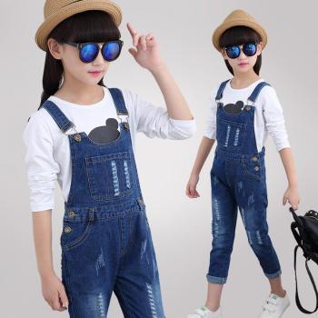 Pantalones Rojos con Tirantes para Niños