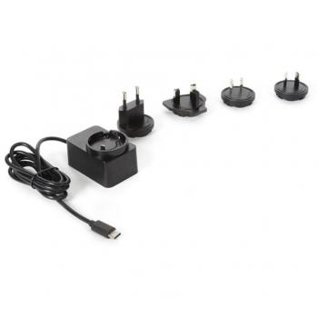 Compact Power Bank: 5V USB-A, 2.5A, 15W, Type-C + 4 reisstekkers