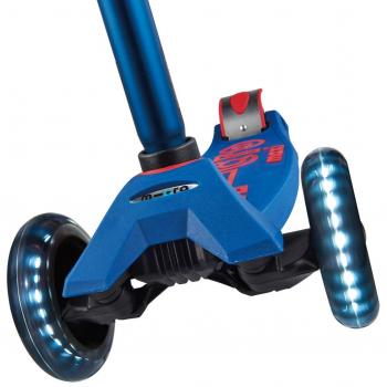 Micro Maxi Deluxe Blue Scooter with LED