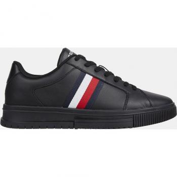 Tommy Hilfiger Sneakers Supercup Lth Stripes Ess FM0FM04895 Schwarz