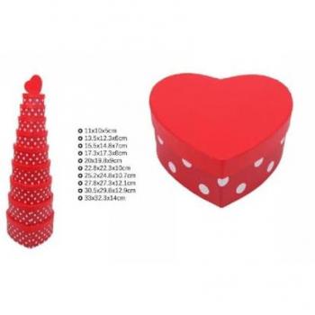Pack de 10 Cajas Matrioshka con Forma de Corazón y Detalles Rojos