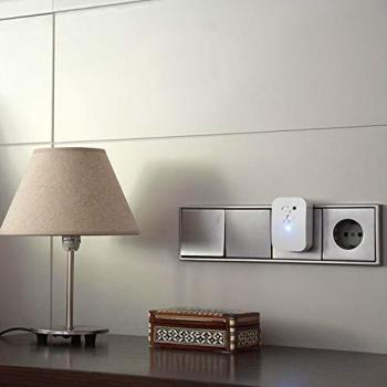 RADARCAN R-502 Premium Air Purifier and Mite Repeller