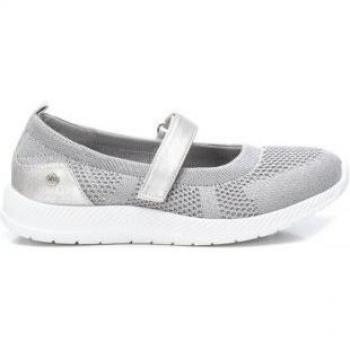 Zapatos de vestir XTI para mujer, diseño plateado en piel vegana