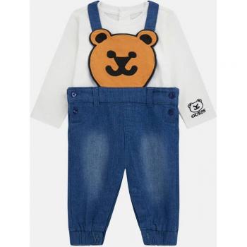Stile Denim: T-Shirt + Salopette in un unico set