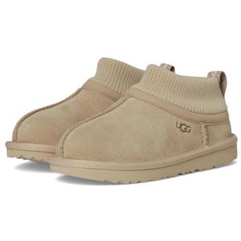 Classic UGG Baby Beige Suede – Size 9 (Recycled)