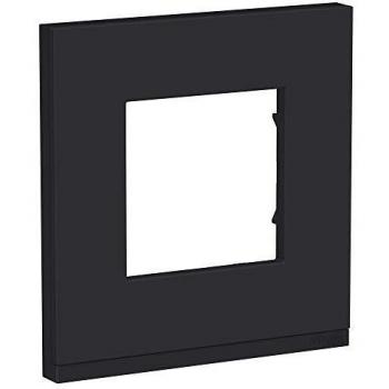 Plaque de finition