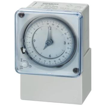Siemens 7LF5301-0 230 V AC Time Switch (Analogue)