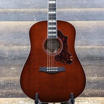Godin Metropolis LTD A/E Guitar