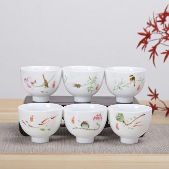 Traditional Chinese Porcelain Teacups – 6‑Piece Set, Blue & White
