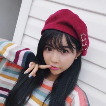 Sweet Girl's Winter Beret with Iron Rings
