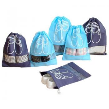 Zapatillas de Fútbol y Baloncesto con Capucha