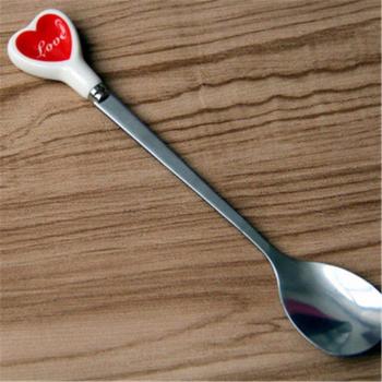 Cuchara de cocina Love Hearts con mango largo