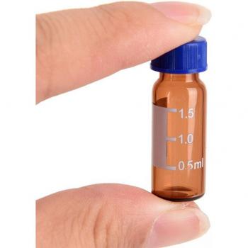 Flacon à usage scientifique 2 ml – Couverture plastique brun, graduation ronde, bouchon à vis bleu