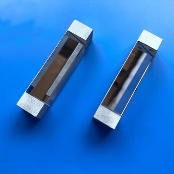 Base Detection Prism for Two-Dimensional Mobile Phone Imaging