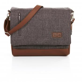 ABC 2018 Wickeltasche “Walnuss‑City”