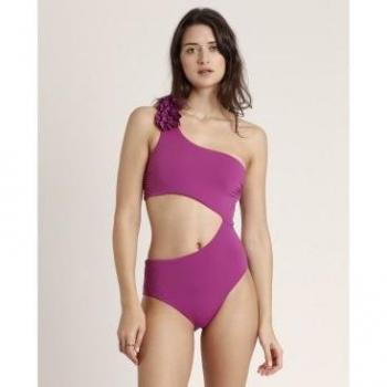 Admas Strandschimmer: Asymmetrisch vorgeformter Einteiler