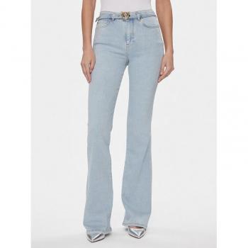 Flora Jeans im Flare Fit Stil
