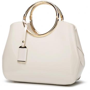 Sac à bandoulière en cuir verni