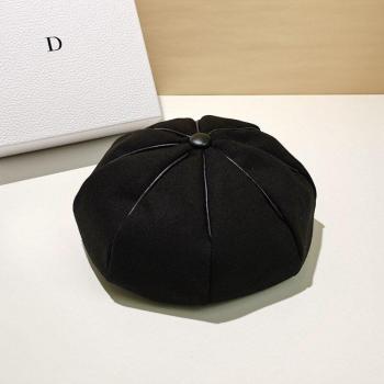 Elegancia Otoño e Invierno en Cuero Negro