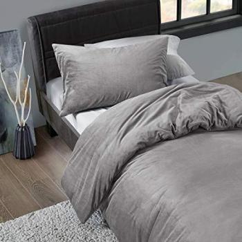 Hypoallergenic Velvet Bedding Set – Thick Warm Winter Design