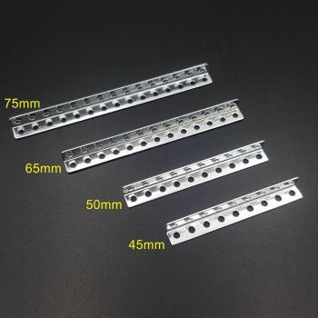 Soporte de Ángulo de Hierro para Modelos DIY