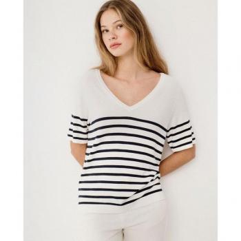 Blanco y Negro Vila Camiseta