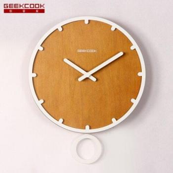 Geekcook Modern 3D Wall Clock for Cafe and Study Room
