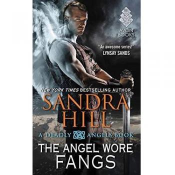 The Angel Wore Fangs: A Deadly Angels Book (Mass Market Paperback)