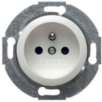 Berker Steckdose cremeweiß (ws) mit Zentralstück 676579