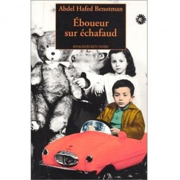 Eboueur sur échaffaud