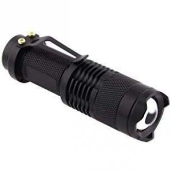 Torcia a LED extra bianca CREE Q5 con 450 lumen di luminosità