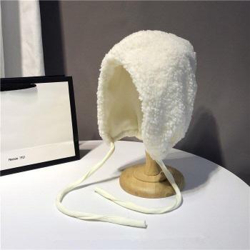 Women's Cute Woolen Ushanka Caps for Spring and Winter