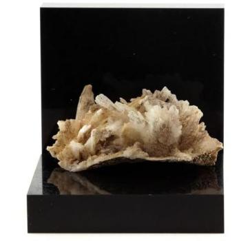 Aragonite P.O. Pyrénées-Orientales – Forme Carbonate de Calcium – 76,6 ct – 45x26x20mm