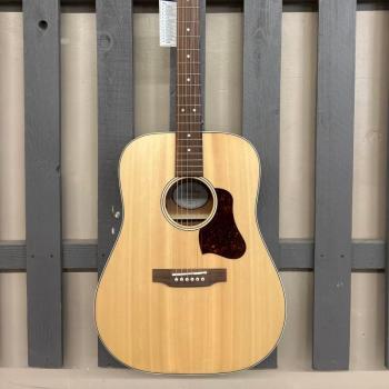 Art & Lutherie Americana Electro-Acoustic Guitar