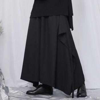 Men's Wide-Leg Nine-Point Pants in Black