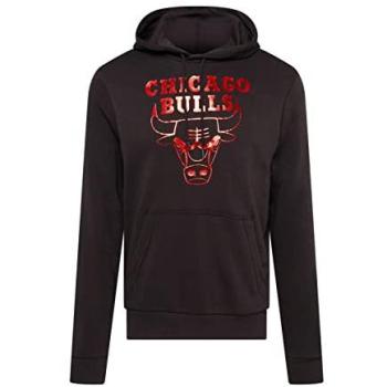 Sudadera New Era Bulls 2027‑28 en tono negro con detalle foil del logotipo