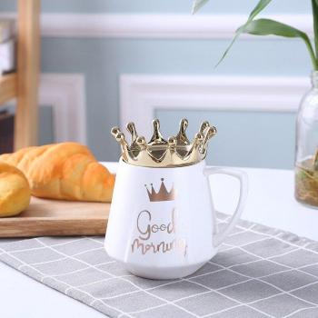 Taza de Desayuno para Niñas con Diseño de Corona