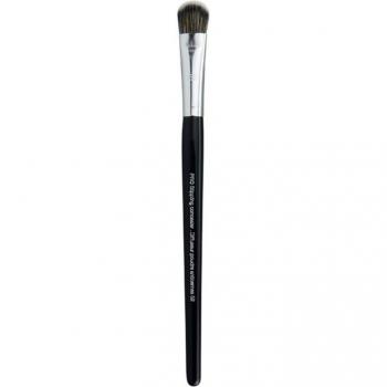 Multi-Use Concealer Broom