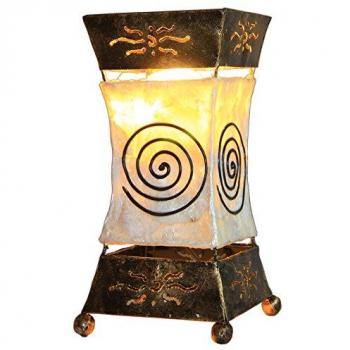 Lampada da tavolo Xenia a spirale elegante
