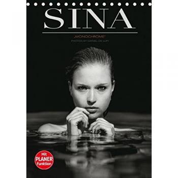 SINA monochrome by Daniel De Lupi