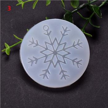 Collar de Navidad: Molde Flexible y Resina Decoden