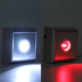 Socle lumineux carré pour affichage de sculptures