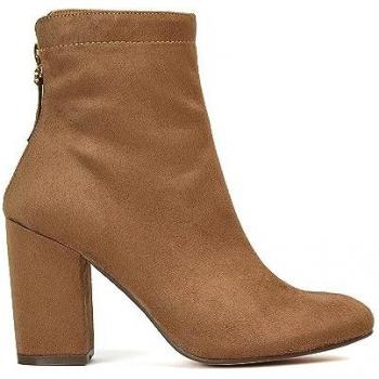Evia “Sock” Zip‑Up Ankle Boot – Tan, W4