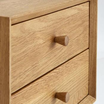 Quilda Nachttisch im Vintage-Stil