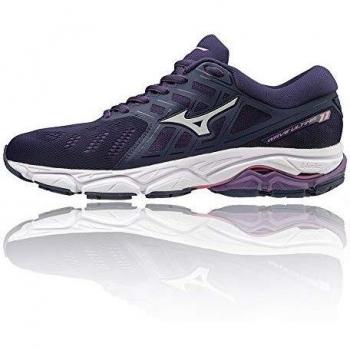 Mizuno Women’s Wave Ultima 11 Sneakers