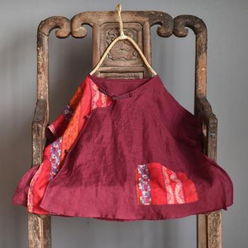 Camisa Asimétrica de Algodón y Lino con Detalle de Hebilla