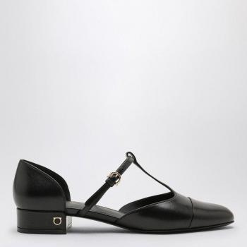 Salvatore Ferragamo Women's Linette T-Strap Pumps in Black, Size 8
