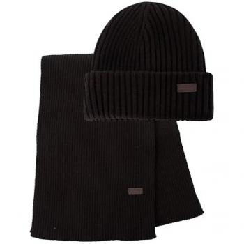 Barbour Gift Set with Crimdon Beanie and Scarf