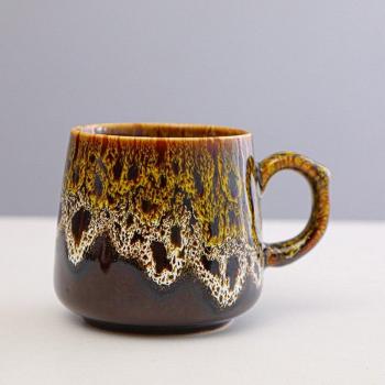 Taza de viaje artesanal